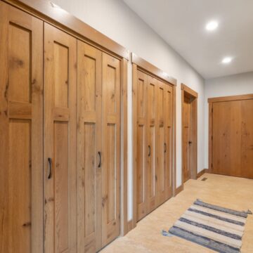 Doors & Mouldings
